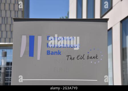 Luxemburg, Luxembourg. 13th June, 2021. The bank building of the European Investment Bank EIB Credit: Horst Galuschka/dpa/Alamy Live News Stock Photo