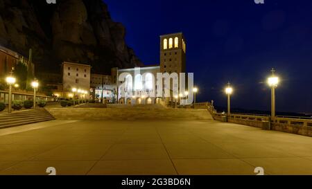 Montserrat Abbey at night (Barcelona, Catalonia, Spain) ESP: Monasterio de Montserrat por la noche (Barcelona, Cataluña, España) Stock Photo