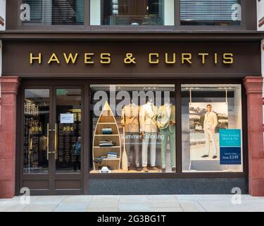 London, UK - May 13th 2021: The exterior of a Hawes and Curtis store on Jermyn Street in central London, UK. Stock Photo