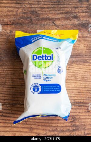 Irvine, Scotland, UK - June  15, 2021: Dettol branded anti bacterial wipes in plastic packaging Non recyclable packaging and contents are non flushabl Stock Photo