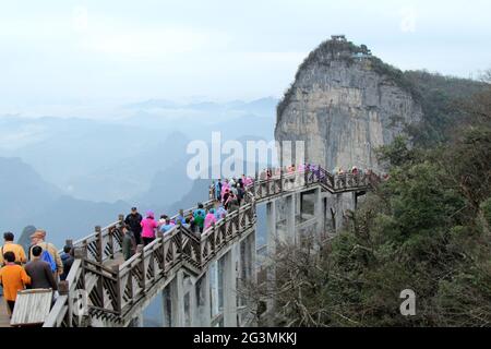 Cable Car Xing Stock Photo - Alamy