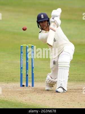 England's Sophia Dunkley in action batting during day two of the Women's International Test match at the Bristol County Ground. Picture date: Thursday June 17, 2021. Stock Photo