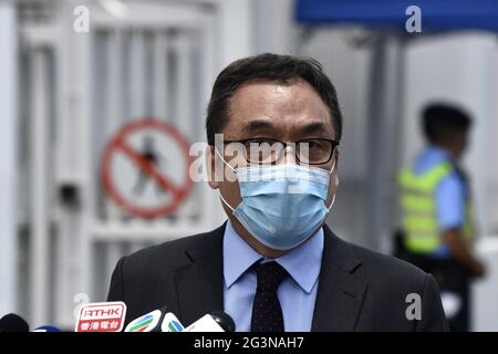 Hongkong, China. 17th June, 2021. The Hongkong police arrest five senior executives of Next Digital for the crime of jeopardizing state security in Hongkong, China on 17th June, 2021.(Photo by TPG/cnsphotos) Credit: TopPhoto/Alamy Live News Stock Photo