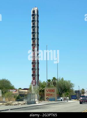 World’s Tallest Thermometer ROADSIDE ATTRACTION June 8, 2021 in Los Angeles California. Photo by Jennifer Graylock-Graylock.com 917-519-7666 Stock Photo