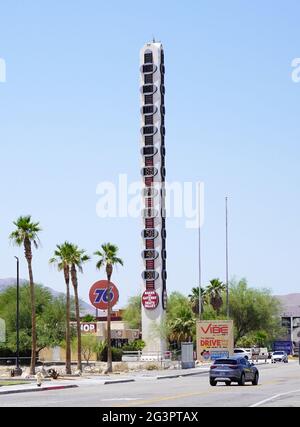 WorldÕs Tallest Thermometer ROADSIDE ATTRACTION June 8, 2021 in Los Angeles California. Photo by Jennifer Graylock-Graylock.com 917-519-7666 Stock Photo