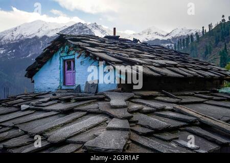 Tosh/India-20.10.2018:The traditional himachal house in Tosh Stock Photo