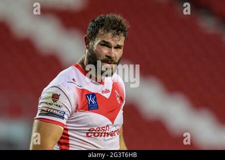 Alex Walmsley (8) of St Helens in action Stock Photo