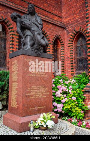 Monument of Jesus Christ and holy Mary at lesser basilica, Parish of St John the Baptist in Szczecin Stock Photo