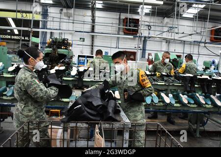 mexican military boots