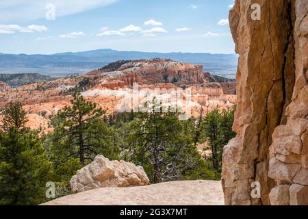 Red Rocks Hoodoos in Bryce Point at Bryce Canyon National Park, Utah Stock Photo