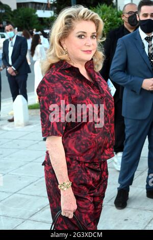 Catherine Deneuve poses at the photocall for Louis Vuitton Cruise  Collection 2024 presentation held at Palazzo Borromeo in Isola Bella, Italy  on May 24, 2023. Photo by Marco Piovanotto/ABACAPRESS.COM Stock Photo -  Alamy