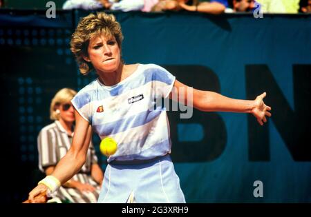 Christine Marie Evert, Chris Evert Lloyd, American tennis player here in Paris in 1985 during the semi final of the Roland Garros tournament Stock Photo