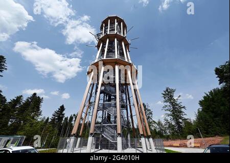 Baden-Wuerttemberg, Germany. June 18 2021: Exterior view of the Himmelsglück observation tower. After just over a year of construction, the new tourist highlight of the community was opened. Photo: Uli Deck/dpa Credit: dpa picture alliance/Alamy Live News Stock Photo