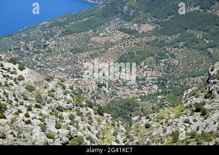 Deiá from Camí de l'Arxiduc, Valldemossa, Mallorca Stock Photo