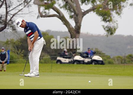 San Diego, USA. 18th June, 2021. Louis Oosthuizen of South Africa, hits a putt on the sixth hole during the second round at the 121st US Open Championship at Torrey Pines Golf Course in San Diego, California on Friday, June 18, 2021. Photo by Richard Ellis/UPI Credit: UPI/Alamy Live News Stock Photo