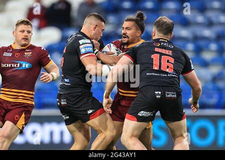 Huddersfield, UK. 18th June, 2021. Ashton Golding (1) of Huddersfield Giants is tackled in Huddersfield, United Kingdom on 6/18/2021. (Photo by Mark Cosgrove/News Images/Sipa USA) Credit: Sipa USA/Alamy Live News Stock Photo