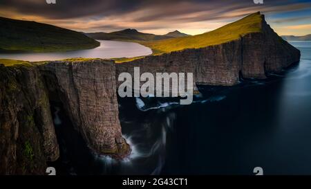 Sorvagsvatn lake on cliffs of Vagar island in sunset, Faroe Islands ...