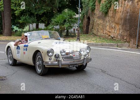 Orvieto, Italy. 18th June, 2021. A 1956 MG A arriving in Orvieto. Credit: Stephen Bisgrove/Alamy Live News Stock Photo