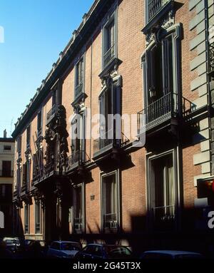 EXTERIOR DEL PALACIO DUQUES DE SANTOÑA8CAMARA DE COMERCIO EN LA CALLE PRINCIPE. Location: CHAMBER OF COMMERCE. MADRID. SPAIN. Stock Photo