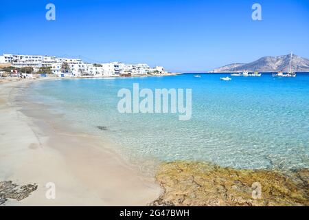 Beautiful beach of Ammos, in Chora village, the only settlment at Koufonisi island, in Cyclades islands, Greece, Europe Stock Photo