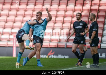 Leigh, England - 19 June 2021 - Jack Brown (20) of Hull FC celebrates try during the Rugby League Betfred Super League  Leigh Centurions vs Hull FC at Leigh Sports Village Stadium, Leigh, UK  Dean Williams/Alamy Live News Stock Photo