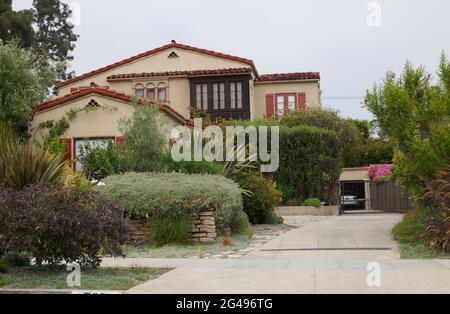 Santa Monica, California, USA 18th June 2021 A general view of atmosphere of actress Kate Capshaw's former home at 709 19th Street in Santa Monica, California, USA. Photo by Barry King/Alamy Stock Photo Stock Photo