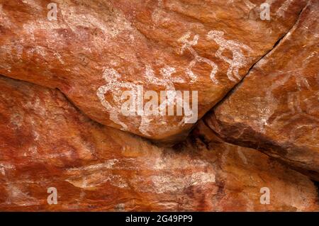 Mount Grenfell Historic Site Australia, close-up  of human figures in the Ngiyampaa rock art Stock Photo