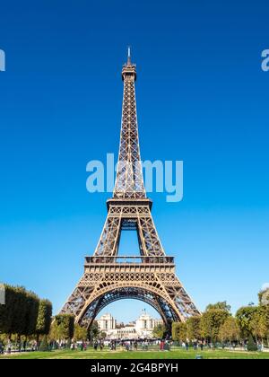 PARIS - SEPTEMBER 28: Eiffel tower is landmark of Paris, France under sunny blue sky, was taken on September 28, 2105. Stock Photo