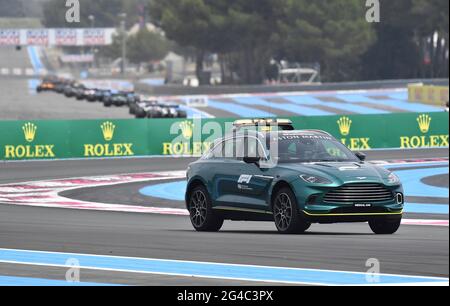 20.06.2021, Circuit Paul Ricard, Le Castellet, FORMULA 1 EMIRATES GRAND PRIX DE FRANCE 2021, in the picture Medical Car Stock Photo