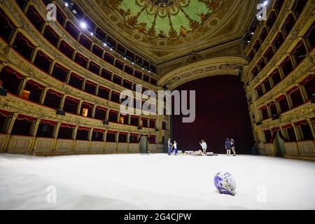 Rome, Italy. 20th June, 2021. Argentina Theater. Beach set up by Lina Lapelyte, Vaiva Grainyte and Rugile Barzdziukaite Credit: Independent Photo Agency/Alamy Live News Stock Photo