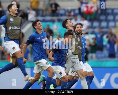 Rome. 20th June, 2021. Italy's players celebrate victory after the UEFA EURO 2020 Group A football match between Italy and Wales at the Olympic Stadium in Rome on June 20, 2021. Credit: Cheng Tingting/Xinhua/Alamy Live News