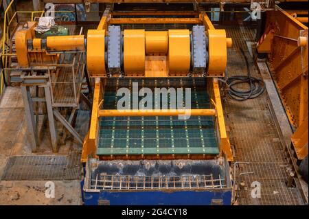 Vibrating screen, machine for grading bulk materials Stock Photo