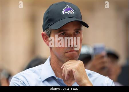 Austin, TX, USA. 20th June, 2021. Beto O' Rourke at the south steps of the Texas State Capital For The People Rally in Austin, TX. Mario Cantu/CSM/Alamy Live News Stock Photo