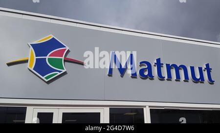 Bordeaux , Aquitaine  France - 12 25 2020 : Matmut insurance agency logo brand and text sign front of office store building shop Stock Photo