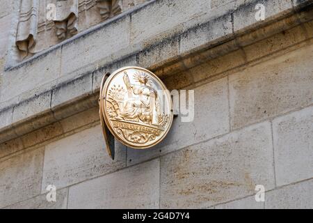 Bordeaux , Aquitaine  France - 12 25 2020 : Notaire golden logo and sign text symbol front of office notary french wall building entrance Stock Photo