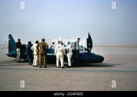 Bluebird CN7 , Donald Campbell and crew, Lake Eyre 1964 Stock Photo