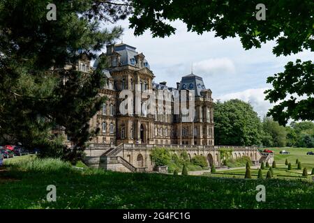 The Bowes Museum is a 19th Century French Chateau built on the outskirts of Barnard Castle in Teesdale, County Durham in the North of England Stock Photo