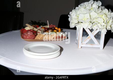 Glendale, USA. 17th June, 2021. LOS ANGELES - JUN 17: Atmosphere at the Heather Tom Hosts the Best Actress Daytime Emmy Nominees Annual Gathering at the Chevy Chase Country Club on June 17, 2021 in Glendale, CA (Photo by Katrina Jordan/Sipa USA) Credit: Sipa USA/Alamy Live News Stock Photo