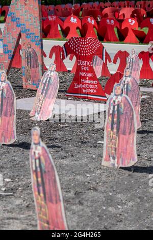 St. Paul, Minnesota. Memorial to the missing and murdered Indigenous women.  Thousands of cardboard red dresses were set out on the State Capitol lawn Stock Photo