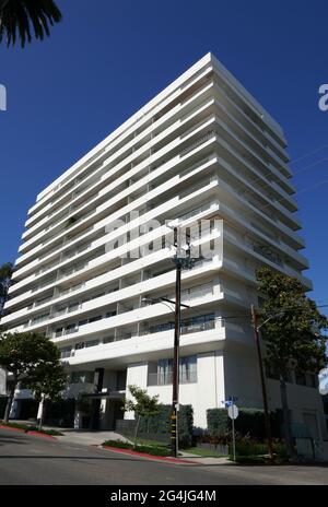 Los Angeles, California, USA 21st June 2021 A general view of atmosphere of actress Binnie Barnes former home/residence at Plaza Towers at 838 N. Doheny Drive on June 21, 2021 in Los Angeles, California, USA. Photo by Barry King/Alamy Stock Photo Stock Photo