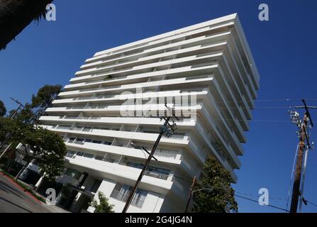 Los Angeles, California, USA 21st June 2021 A general view of atmosphere of actress Binnie Barnes former home/residence at Plaza Towers at 838 N. Doheny Drive on June 21, 2021 in Los Angeles, California, USA. Photo by Barry King/Alamy Stock Photo Stock Photo