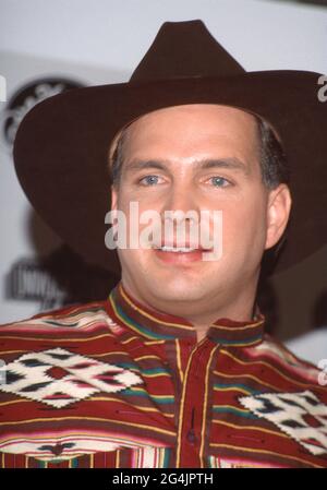 Garth Brooks at the 26th Annual Academy of Country Music Awards at Universal Ampitheater in Universal City, California April 24, 1991 Credit: Ralph Dominguez/MediaPunch Stock Photo