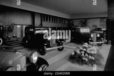 industry, car industry, Ford Works, Cologne, exhibition hall, Ford Model A, ADDITIONAL-RIGHTS-CLEARANCE-INFO-NOT-AVAILABLE Stock Photo