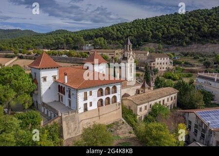 Aerial view of the textile company town of Palà de Torroella, in Navàs (Bages, Barcelona, Catalonia, Spain) ESP: Vista aérea de Palà de Torroella Stock Photo