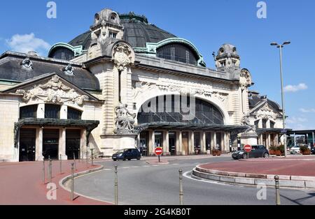 Limoges-Bénédictins railway station, a fantastic building, principally Beaux-Arts style, with Neo-Byzantine & Louis-Seize elements, Limoges, France Stock Photo