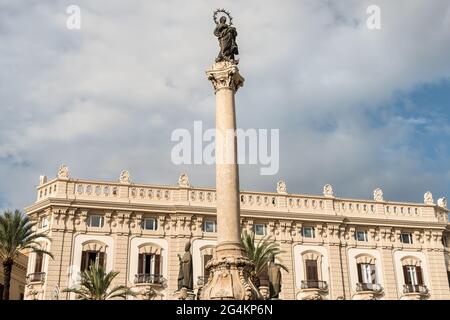 Column of the Immaculate Conception with Virgin Mary statue in front of the church of Saint Dominic in Palermo, Sicily, Italy Stock Photo