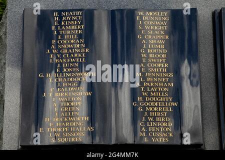 Memorial to coalminers who died at Grimethorpe Colliery, Grimethorpe village, South Yorkshire, UK. Stock Photo