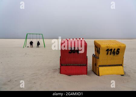 North Sea island Langeoog, early summer, shortly after the first easing of the lockdown in the Corona crisis, foggy weather, still quite few tourists Stock Photo