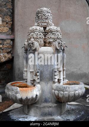 Rome, Italy - March 8 2016 - The Fountain of the Tiaras was built in travertine by architect Pietro Lombardi in 1927. Located near St. Peter's Square Stock Photo