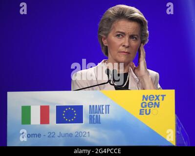 Rome, Italy. 22nd June, 2021. European Commission President Ursula von der Leyen reacts during a joint press conference in Rome, Italy, on June 22, 2021. Ursula von der Leyen announced EU's endorsement to three member states' post-pandemic recovery plan during her tour in Rome, Berlin and Riga on Tuesday. Credit: Alberto Lingria/Xinhua/Alamy Live News Stock Photo